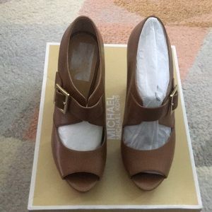 Michael Kors platforms pumps